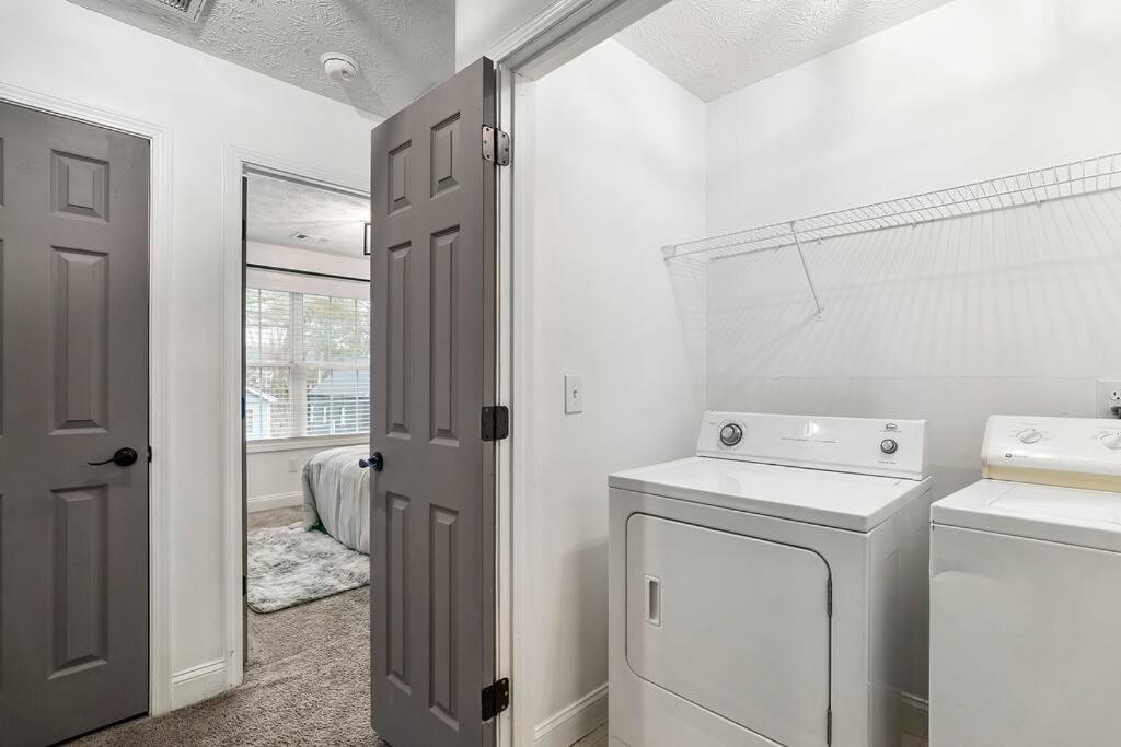 Modern 3Bd,2Ba Townhome Near Stadiums In Metro-Atl Atlanta Eksteriør billede